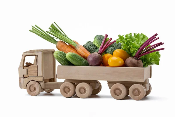 Cucumbers Carrots Beets Broccoli Lettuce Yellow Tomatoes Truck — Stock Photo, Image