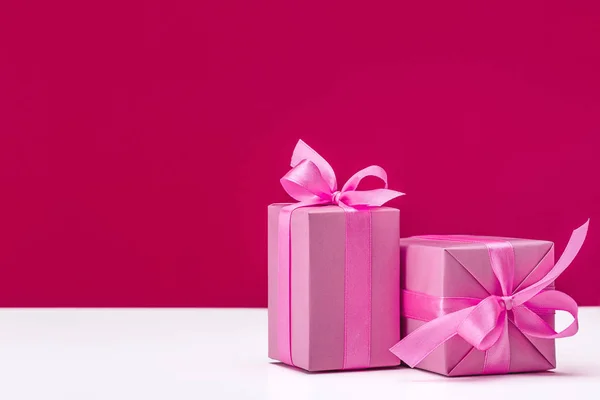 Caixas Com Presentes Embalagem Rosa Preparação Para Feriado Natal Aniversário — Fotografia de Stock