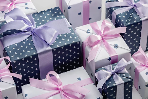 Colección Coloridos Regalos Papel Elegante Con Cinta Rosa Azul Para — Foto de Stock