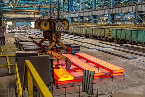 Novokuznetsk Rússia Junho 2019 Excursão Planta Metalúrgica Evraz Zsmk Loja — Fotografia de Stock