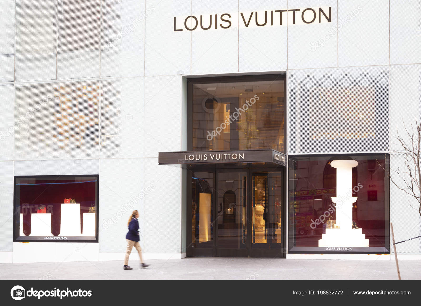 Louis Vuitton Boutique In Via Monte Napoleone Milan Stock Photo