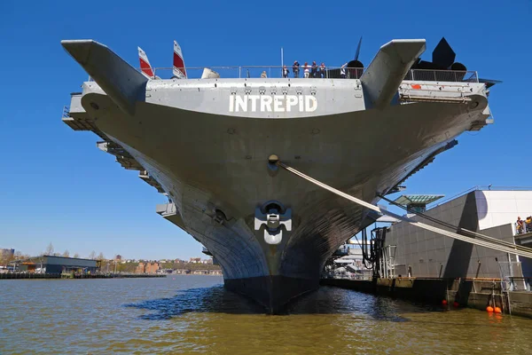 New York Verenigde Staten Mei 2018 Vliegdekschip Intrepid Afgemeerd Manhattan — Stockfoto