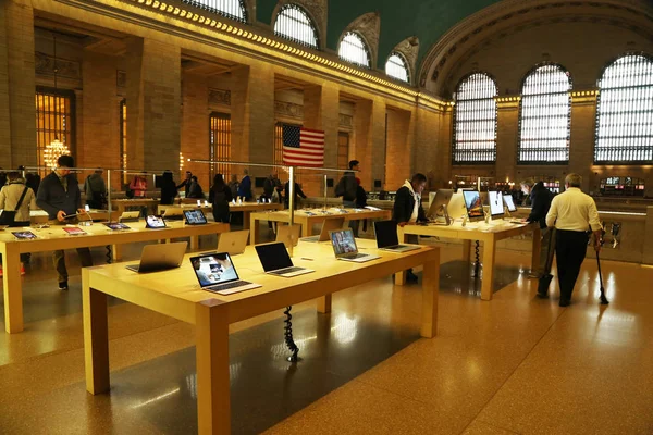 Нью Йорк Сша Апреля 2018 Года Apple Store Grand Central — стоковое фото