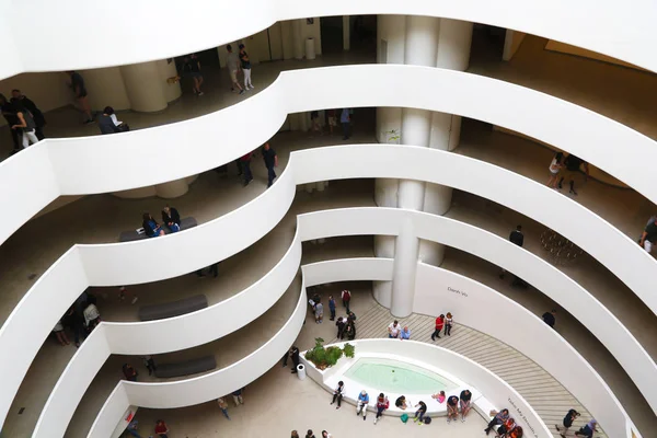 Nueva York Estados Unidos Mayo 2018 Interior Del Museo Guggenheim — Foto de Stock