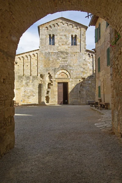 Antigua Iglesia Abbadia Isola Siena Italia —  Fotos de Stock