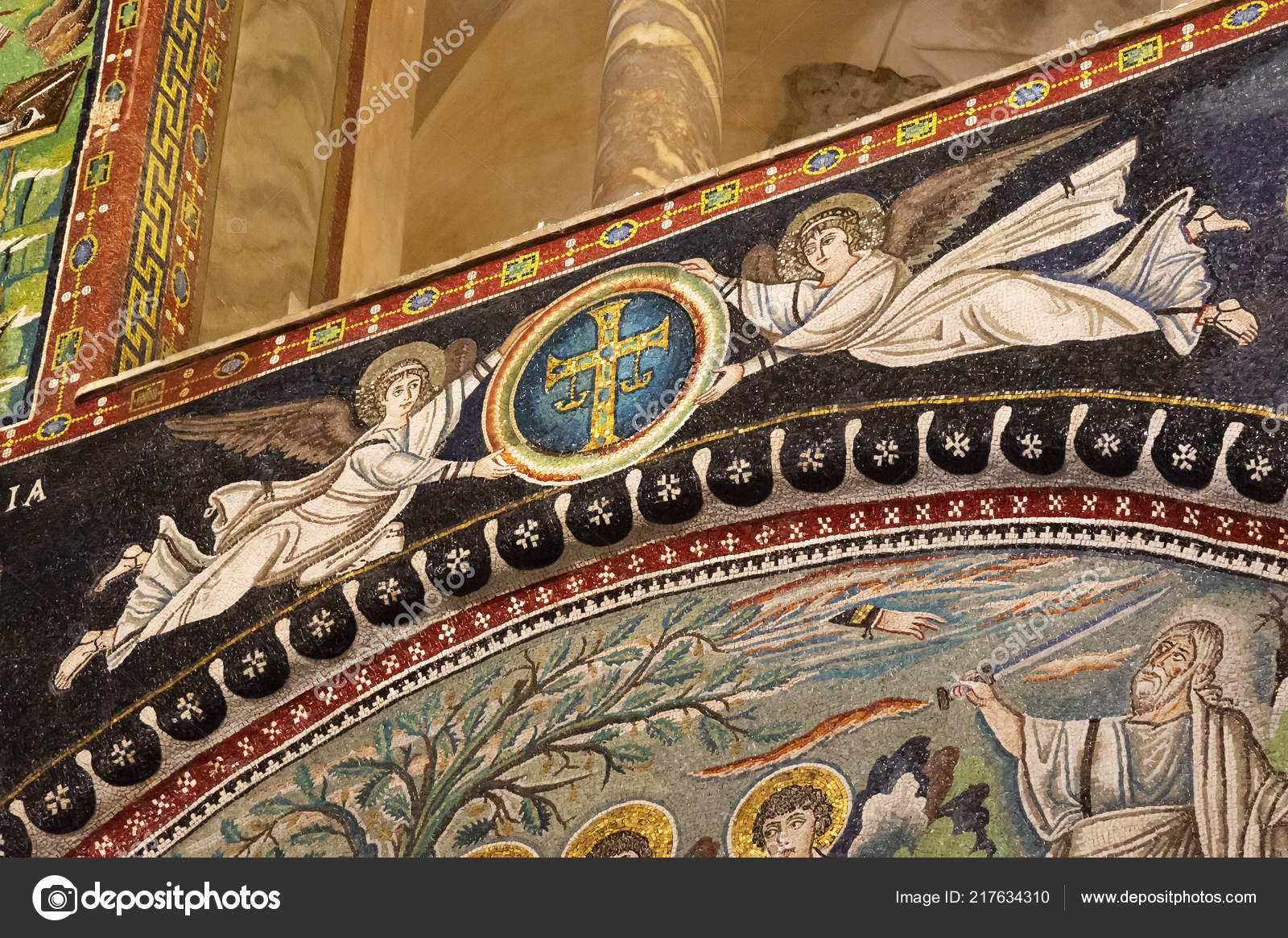 ヴィターレ聖堂のラヴェンナ イタリア 2018 人の天使 世紀の古代