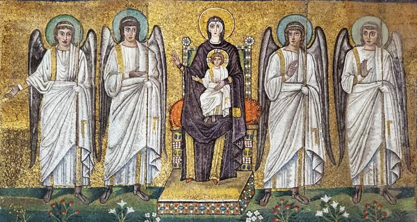 라벤나 이탈리아 2018 Sant Apollinare Nuovo의 라벤나에서에서 비잔틴 모자이크 천사에 — 스톡 사진