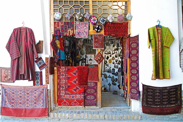 Obchod Suvenýry Uzbekistánu Bukhara — Stock fotografie