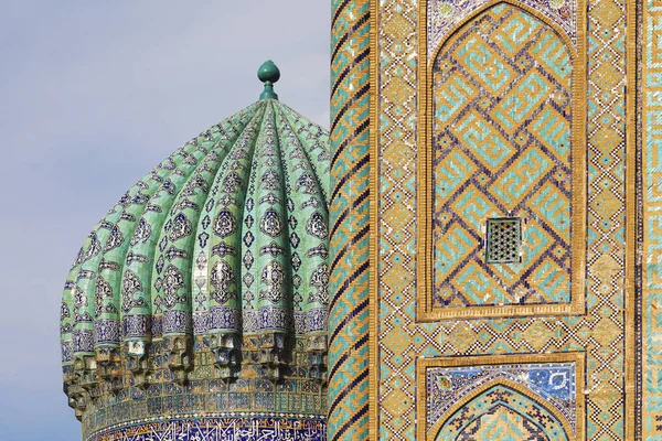 Détails Madrasa Sherdor Samarkand Ouzbékistan — Photo