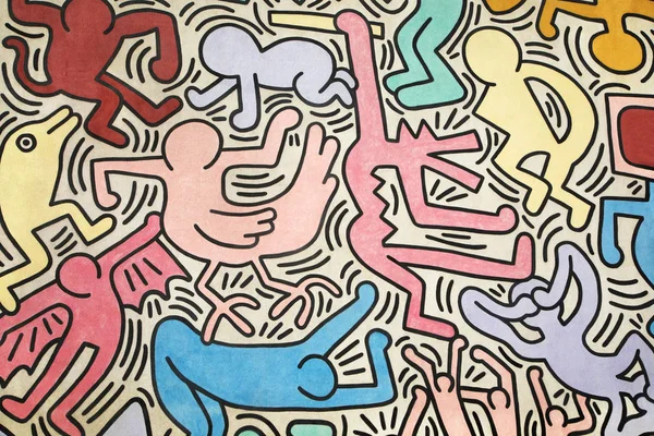 Pisa Olaszország Július 2019 Keith Haring Által Festett Többszínű Figurák — Stock Fotó