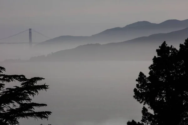 East Bay Den Görülen Golden Gate Köprüsü San Francisco Şehrini — Stok fotoğraf