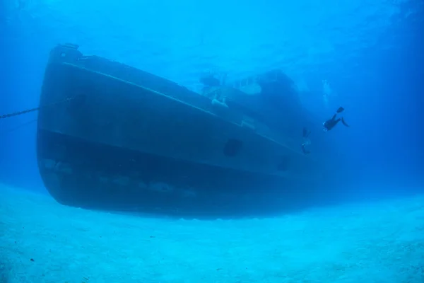 Buceador Explora Uss Kittiwake Una Las Inmersiones Más Conocidas Mar — Foto de Stock