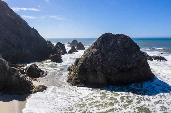 Océano Pacífico Estrella Contra Costa Escarpada Pintoresca Del Norte California — Foto de Stock