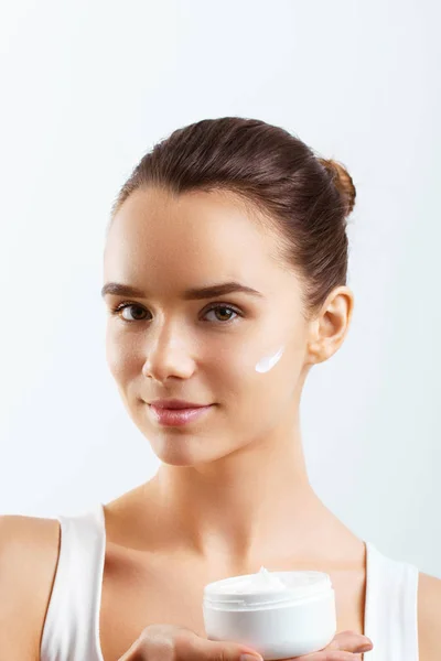 Cuidado Cara Mujer Con Piel Limpia Facial Suave Sana Celebración — Foto de Stock