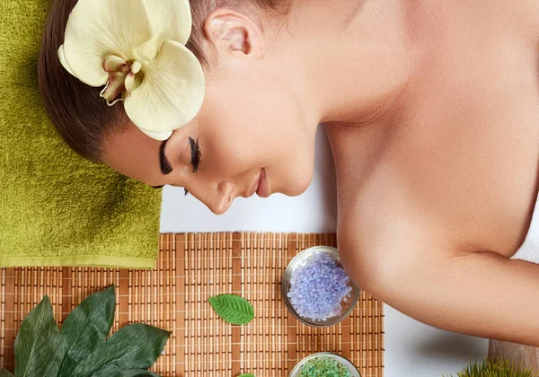 Masáž Obličeje Lidé Krása Wellness Zdravého Životního Stylu Relaxační Koncept — Stock fotografie