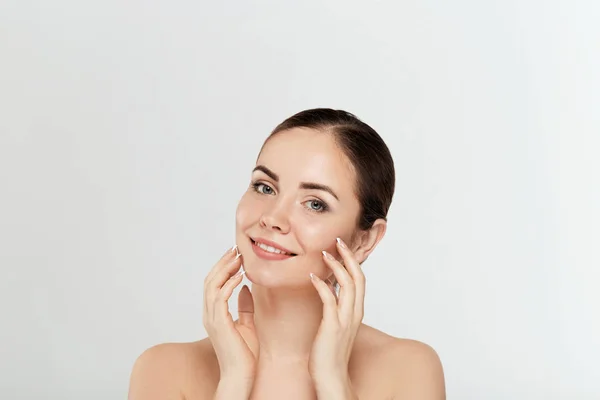 Schönheitskosmetik Porträt Einer Weiblichen Vollkommen Sauberen Haut Pflege Gesunder Haut — Stockfoto