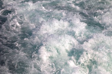 Yüzey su deniz su dalgaları arka plan doku, beyaz köpük dalgalar.