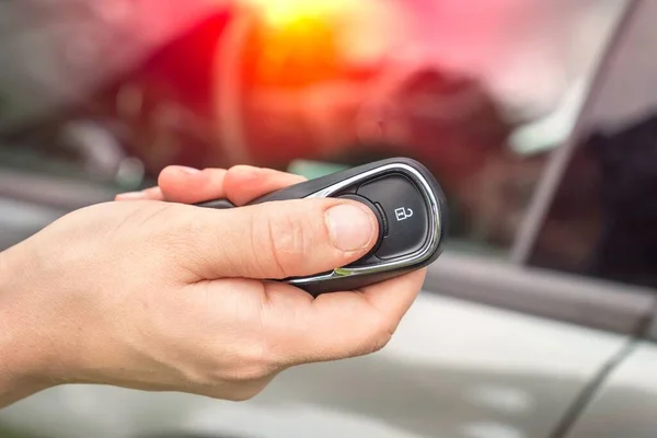 Woman Lock Unlock Her Car Car Remote Control Car Background — Stock Photo, Image