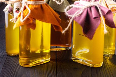 Bakire bitkisel yağ çeşitleri ile şişe