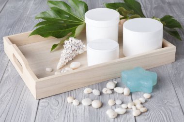 çeşitli kozmetik uygulama kadın cilt için hazır