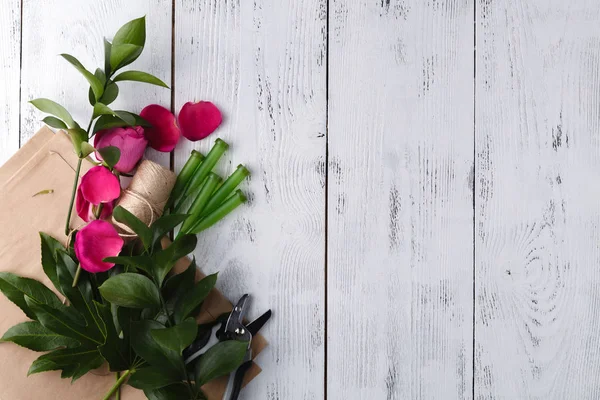 Çiçekçi işyeri: Çiçekler ve aksesuarlar 