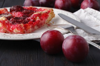 Bölgesel hasat meyve taze Erik pasta