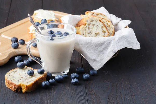 Desayuno Saludable Avena Con Arándanos Frescos Frasco Vidrio —  Fotos de Stock