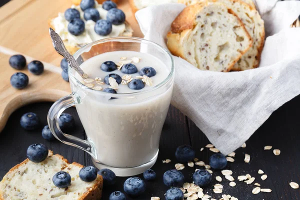 Desayuno Saludable Avena Con Arándanos Frescos Frasco Vidrio —  Fotos de Stock