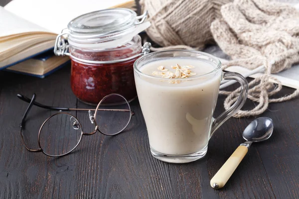 Haferbrei Mit Milch Gesundes Frühstück — Stockfoto