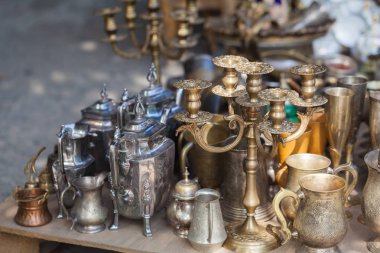 Pictutes yerel bit pazarı kuru Köprüsü, Tbilisi