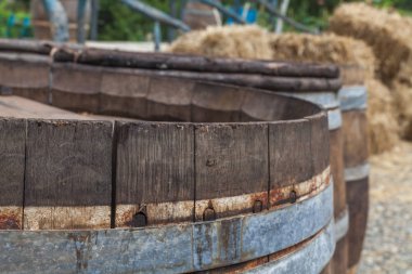 köy avlu tasarım detayları