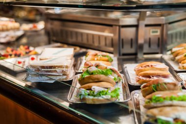 Cafe gıda İtalya ile vitrin