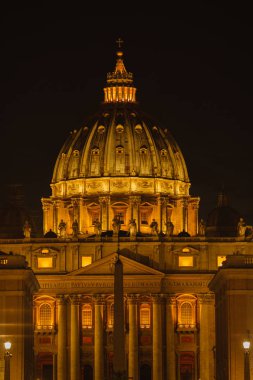 St. Peter's Basilica Via della Conciliazione akşam