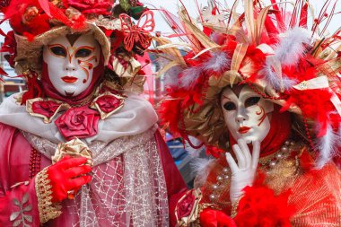Kimliği belirsiz kişi Venedik karnaval maskesi Venedik, İtalya