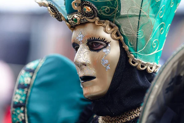 イタリア、ベニスのカーニバル マスク — ストック写真