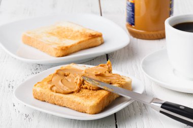 kızarmış ekmek ve fıstık ezmesi Hotel'in tipik kahvaltı