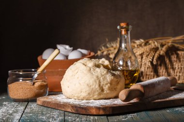 Örgülü kek, börek ve rulo yapmak için özel maya hamur