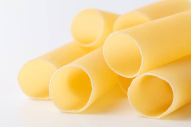 Taze ham ev yapımı Connelloni makarna