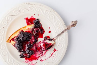 Tatlı-çilek ile armut kek görünümü yakın