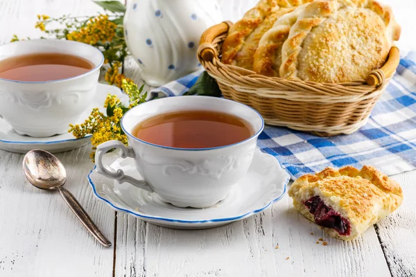 Délutáni tea a főasztalnál — Stock Fotó