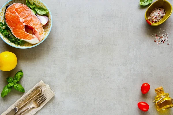 Quadro Alimentar Bife Salmão Não Cozido Ingredientes Para Cozinhar Depósito — Fotografia de Stock