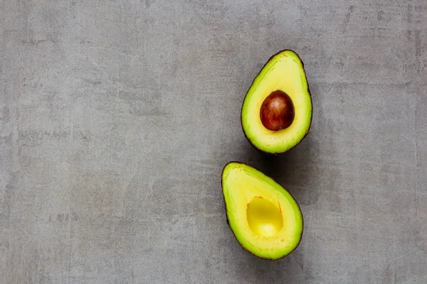 Aguacate Orgánico Fresco Sobre Fondo Liviano Vista Superior Composición Horizontal —  Fotos de Stock