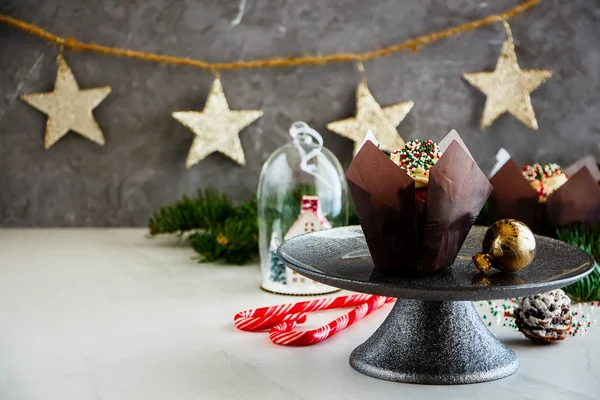 Férias Ano Novo Cupcakes Cobertura Natal Decorados Com Queijo Creme — Fotografia de Stock