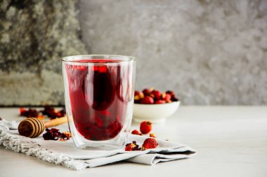 Hibiscus çay kompozisyon