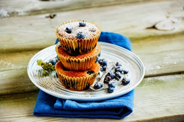 Ev yapımı blueberry muffins — Stok fotoğraf