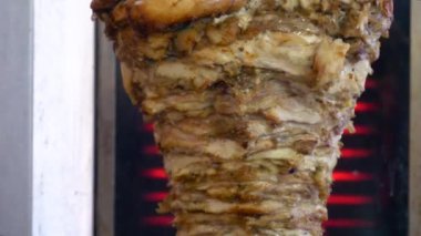 Shawarma yemek pişirmek için makine
