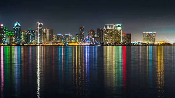 San Diego Skyline Night Water Reflections Downtown Cityscape Buildings Reflecting — Stock Photo, Image