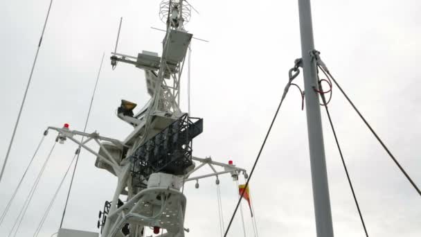 Navigationsgeräte auf dem Schiff — Stockvideo