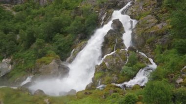 Norveç doğası ve seyahat geçmişi.
