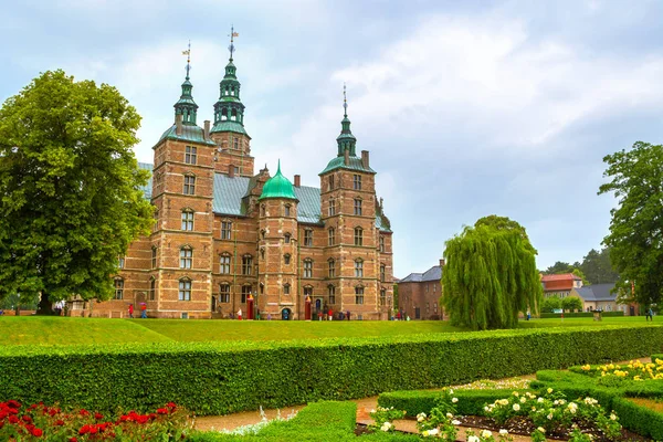 Bahçe Rosenborg kaleden görünümü